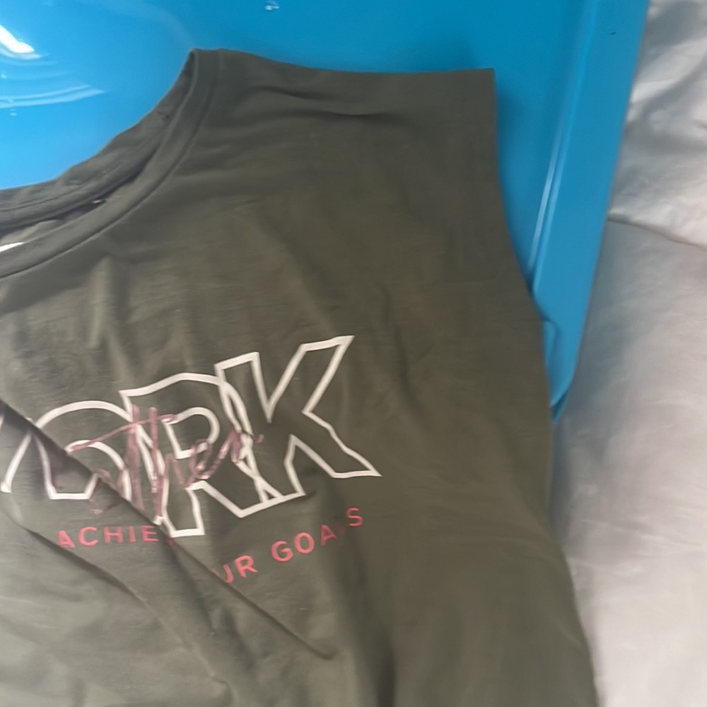 Girls Tank - Picture 3 of 3